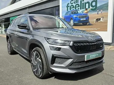 Usado Skoda Kodiaq vRS 180 HP (132 kW) 2022 Cinzento SUV