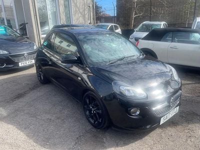 Second-hand Vauxhall Adam S 70 CP (51 kW) 2017 Negru Hatchback