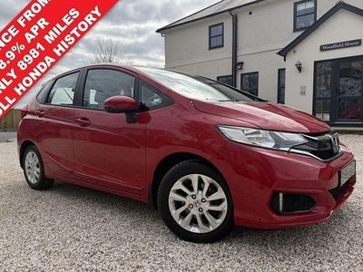 Used Honda Jazz SE 102 HP (75 kW) 2019 Red Hatchback