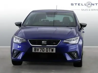 Usado Seat Ibiza FR 94 HP (69 kW) 2020 Azul Citadino