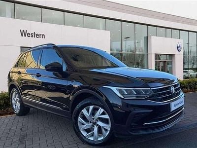 Black Used 2022 VW Tiguan Life SUV | £19,590 (Fair price)