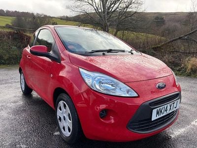 Used Ford Ka 69 HP (50 kW) 2014 Red Hatchback