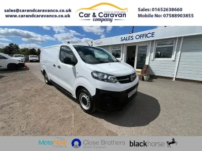 Used Vauxhall Vivaro S 100 HP (73 kW) 2023 White MPV