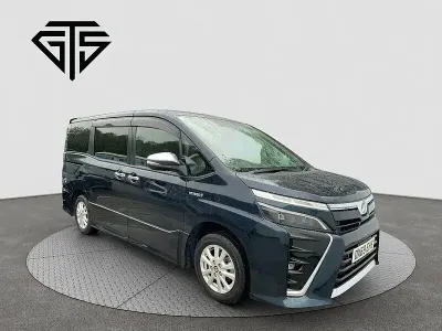 Used Toyota Voxy