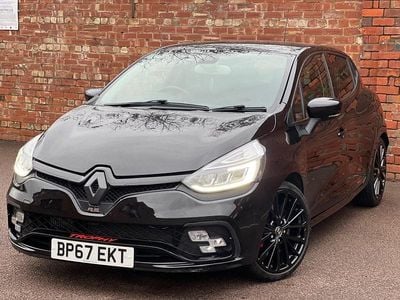 Used Renault Clio IV Trophy 2018 Black Hatchback