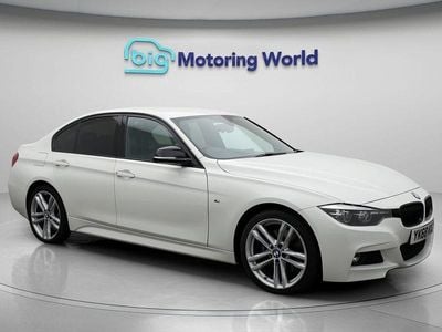 White Used 2018 BMW 320 M Sport Sedan | £13,537 (Good price)