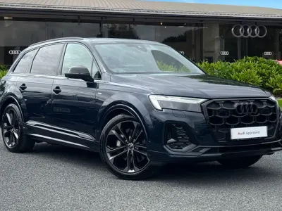 Used Audi Q7 Black Edition 286 HP (210 kW) 2025 Blue SUV