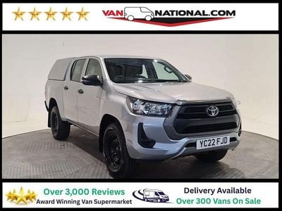 Used Toyota HiLux Active 150 HP (110 kW) 2022 Silver Pickup