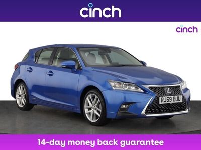 Lexus CT200h