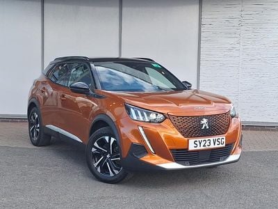 Second-hand Peugeot e-2008 GTi 100 kW (136 CP) 2023 Portocaliu SUV