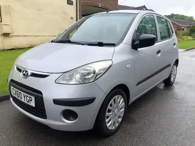Gebraucht Hyundai i10 Classic 78 PS (57 kW) 2010 Silber Kleinwagen
