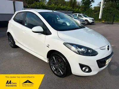 Used Mazda 2 Edition 2013 White Hatchback
