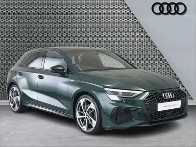 Used Audi A3 Comfort 147 HP (108 kW) 2022 Green Sedan