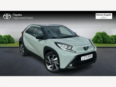 Used Toyota Aygo X 2025 Green SUV