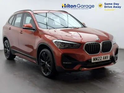 Używany BMW X1 Sport Line 136 KM (100 kW) 2022 Pomarańczowy SUV