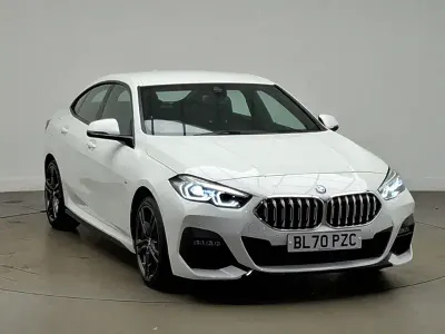 Begagnad BMW 218 M Sport 140 HK (102 kW) 2021 Vit Sportkupé