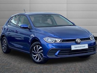 Usado VW Polo Life 95 HP (69 kW) 2023 Azul Citadino