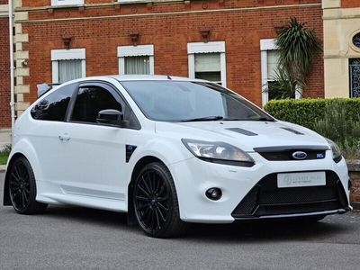 used Ford Focus 2.5 RS Hatchback 3dr Petrol Manual (225 g/km, 301 bhp)