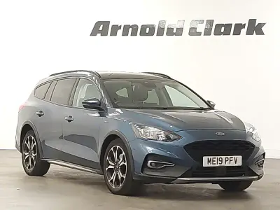 Begagnad Ford Focus Active X 120 HK (88 kW) 2019 Blå Kombi
