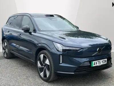 Używany Volvo EX90 Ultra 300 kW (408 KM) 2025 Niebieski SUV