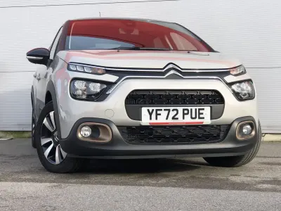 Begagnad Citroën C3 PureTech 110 HK (80 kW) 2023 Beige Halvkombi