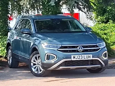 Used VW T-Roc Style 110 HP (80 kW) 2023 Blue SUV