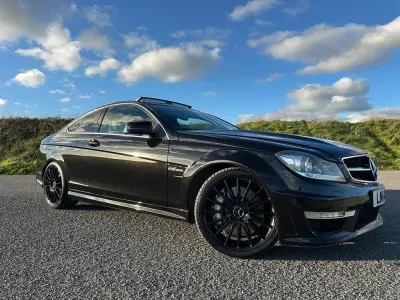 Used Mercedes C63 AMG AMG 451 HP (331 kW) 2014 Black Coupe