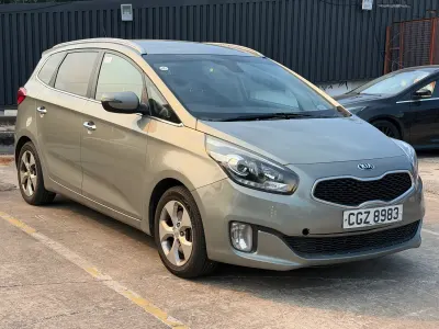 Used Kia Carens
