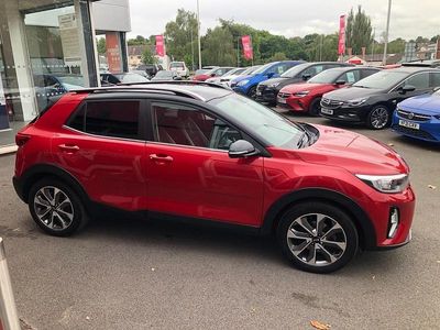 Used Kia Stonic 118 HP (86 kW) 2021 Red SUV