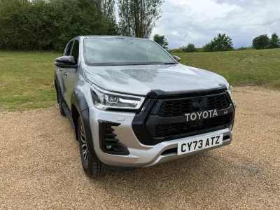 Used Toyota HiLux Sport 204 HP (150 kW) 2024 Silver Pickup
