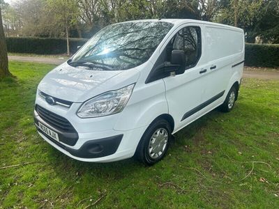 used Ford Transit Custom 2.2 TDCi 125ps Low Roof Trend Van A/C SATNAV / FINANCE AVAILABLE