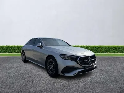 Usado Mercedes E200 AMG line 204 HP (150 kW) 2024 Prateado Sedan