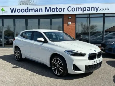 Usado BMW X2 M Sport 136 HP (100 kW) 2021 Branco SUV