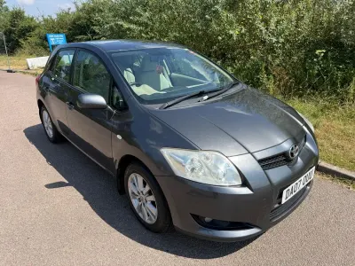 Used Toyota Auris