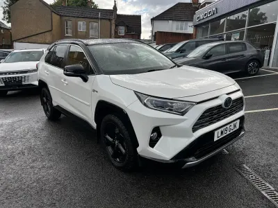 Begagnad Toyota RAV4 2019 Vit SUV