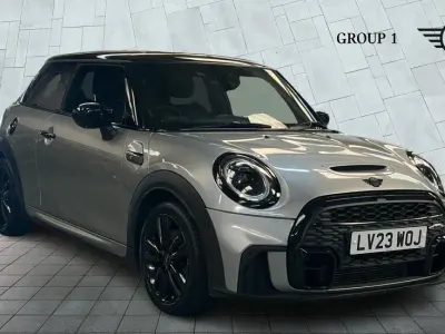 Używany Mini Cooper S Hatch 178 KM (130 kW) 2023 Srebrny Hatchback