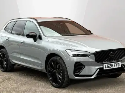 Nouă Volvo XC60 Plus 345 CP (253 kW) 2026 Gri SUV