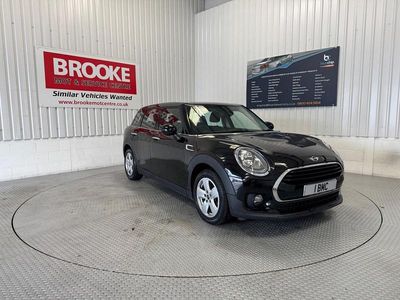 Używany Mini Cooper Clubman 136 KM (100 kW) 2016 Czarny Kombi