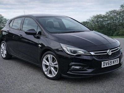 Second-hand Vauxhall Astra SRi 150 CP (110 kW) 2019 Negru Hatchback