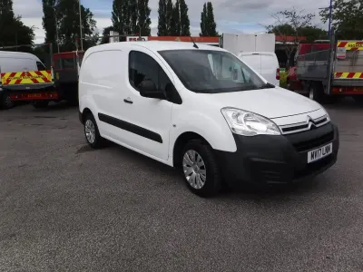 Used Citroën Berlingo 2017 White MPV