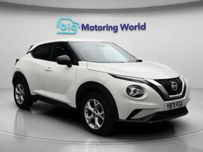 Used Nissan Juke N-Connecta 114 HP (83 kW) 2021 White SUV