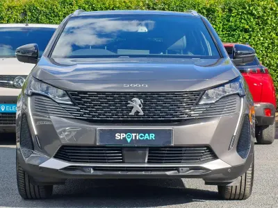 Gebraucht Peugeot 5008 Allure+ 129 PS (94 kW) 2023 Grau SUV