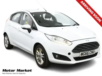 Used Ford Fiesta Zetec 100 HP (73 kW) 2016 White Hatchback