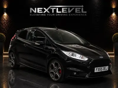 Używany Ford Fiesta ST 2015 Czarny Hatchback