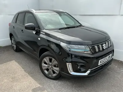 Second-hand Suzuki Vitara SZ-T 2023 Negru SUV