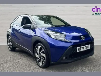 Used Toyota Aygo X 72 HP (52 kW) 2024 Blue SUV