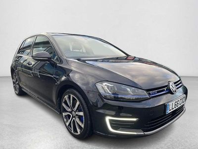 Black Used 2016 VW Golf VII GTE Hatchback | £15,668 (A bit pricey)