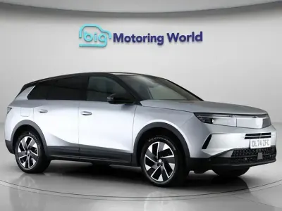 Used Vauxhall Grandland X Ultimate 136 HP (100 kW) 2025 Silver SUV
