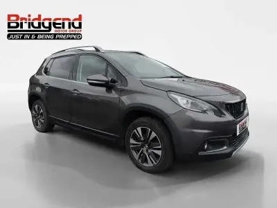 Używany Peugeot 2008 Allure Premium 2019 Szary SUV