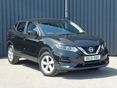 Used Nissan Qashqai Acenta Premium 157 HP (115 kW) 2021 Black SUV